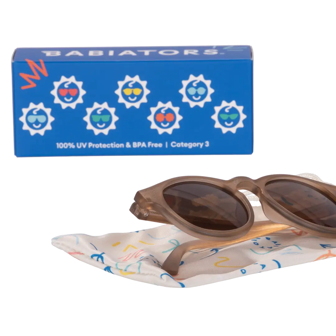 Cocoa Cloud Transparent Keyhole Sunglasses with Amber Lens