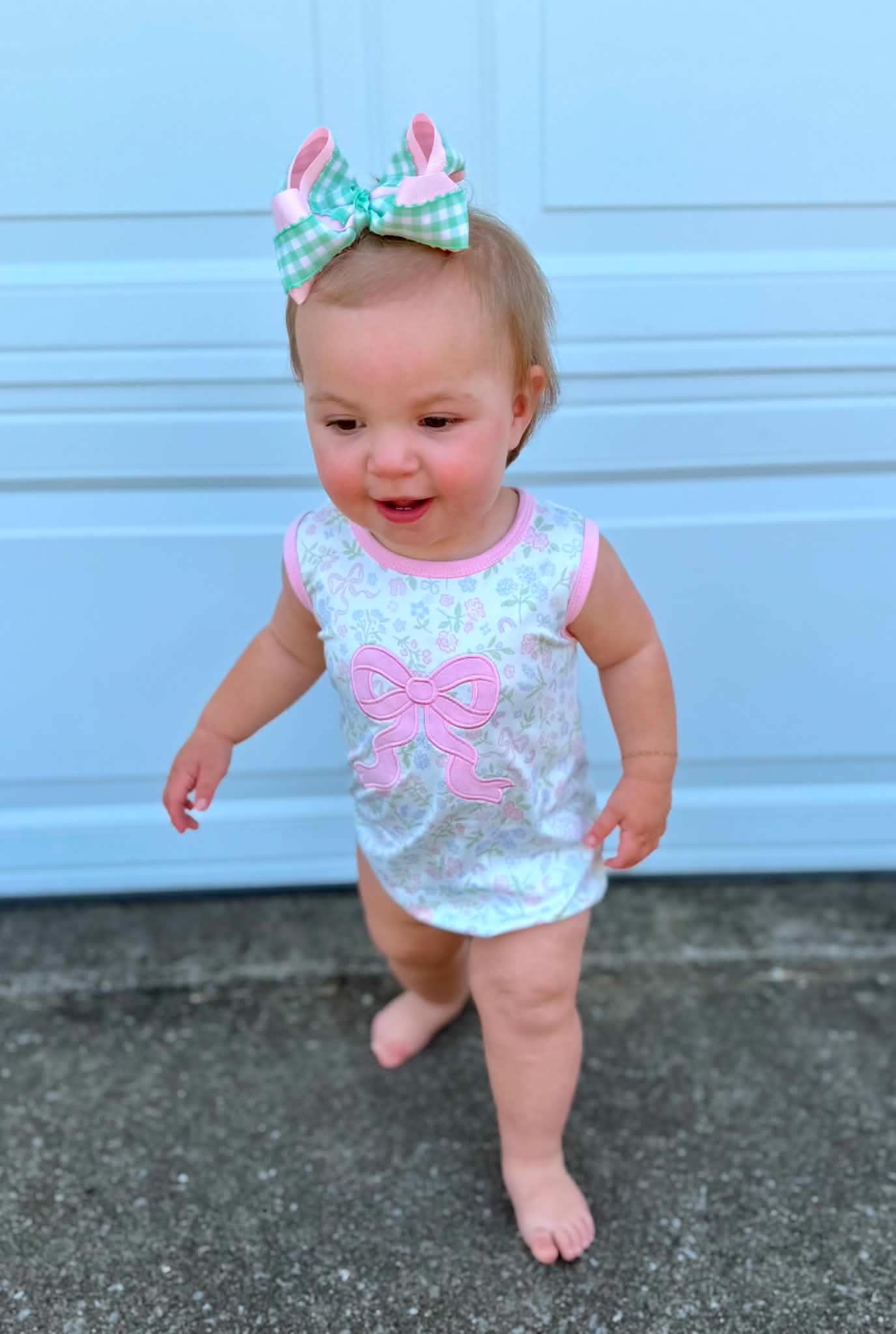 Little Miss Bow Bubble