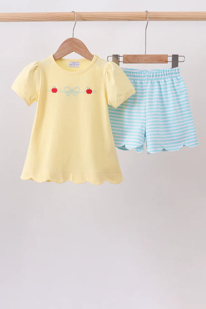 Yellow Apple Scalloped Set